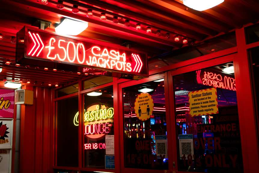Estudio de caso: Aumentando las ganancias en el casino Paradise 8